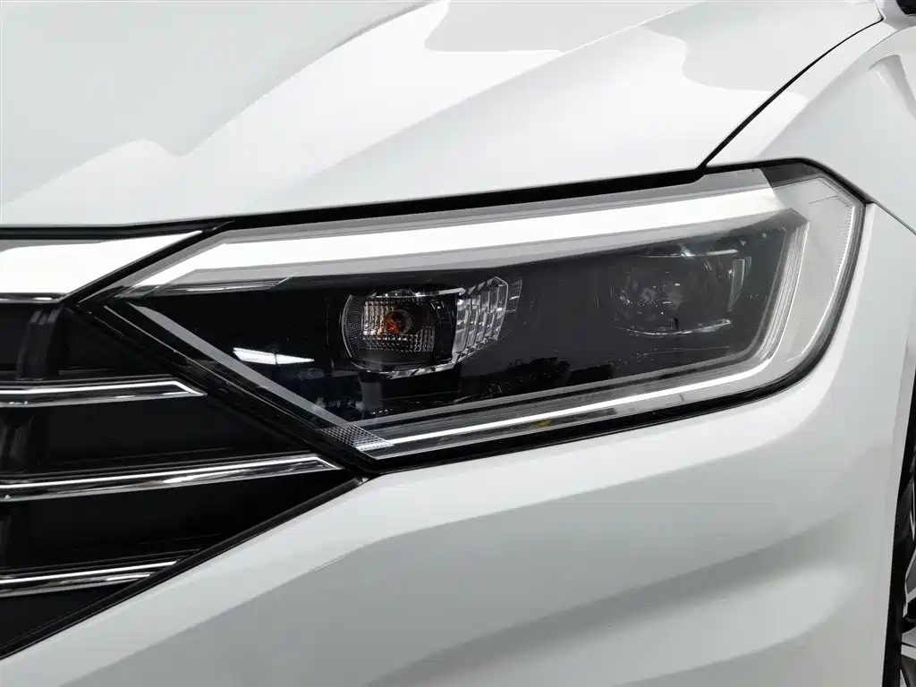 Volkswagen Sagitar 2020 280TSI DSG Comfort VI