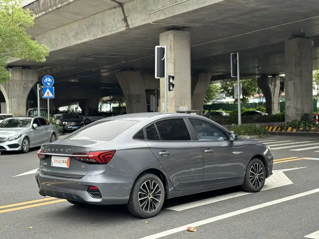 Roewe i5 — миниатюра 4