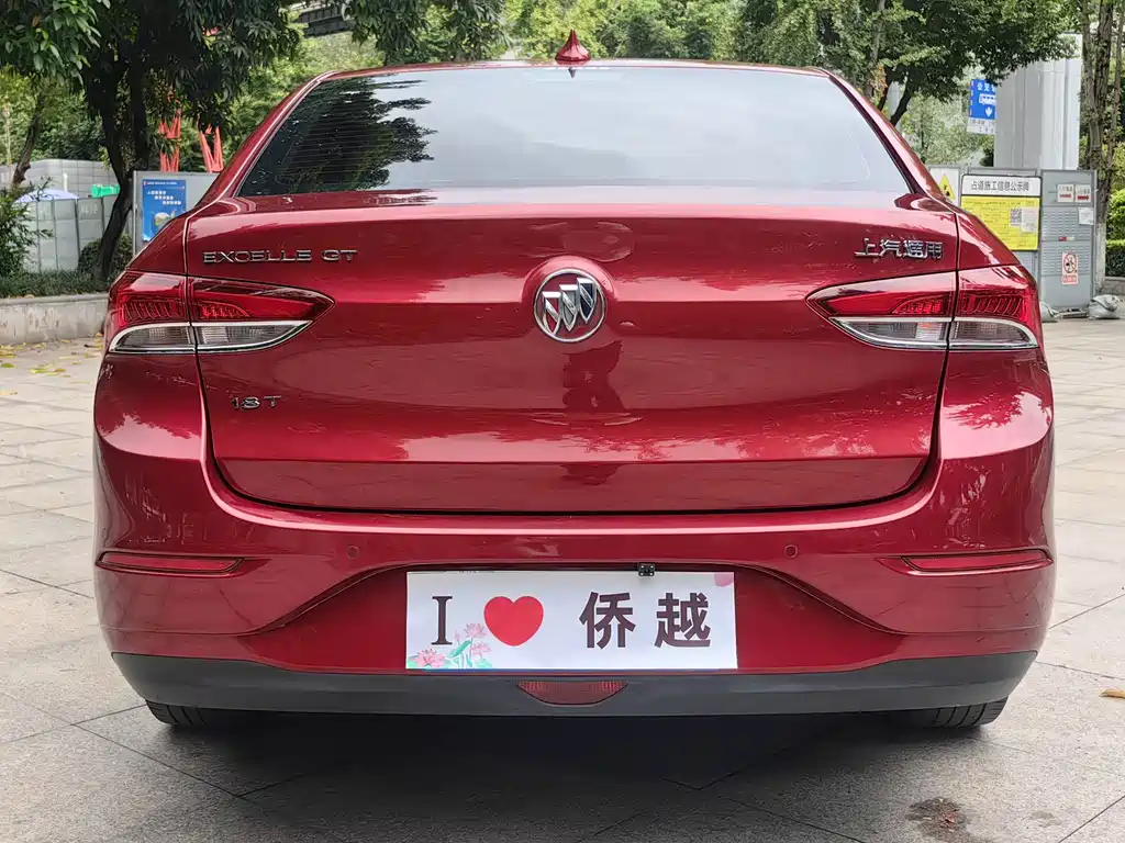 Buick Excelle — миниатюра 6