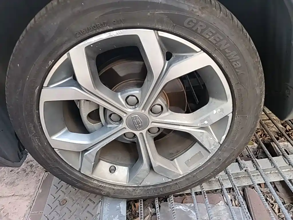 Geely Vision S1 — миниатюра 23
