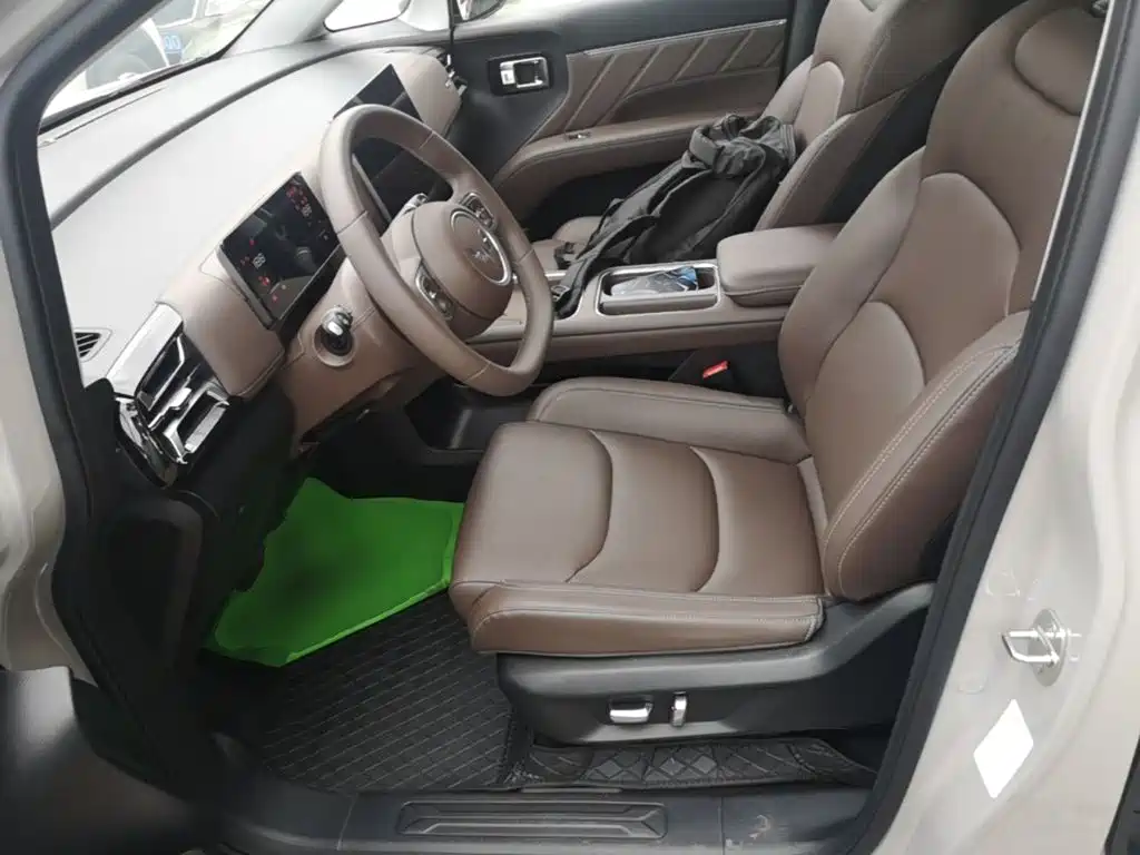 Wuling Xingguang 730 New Energy — миниатюра 15