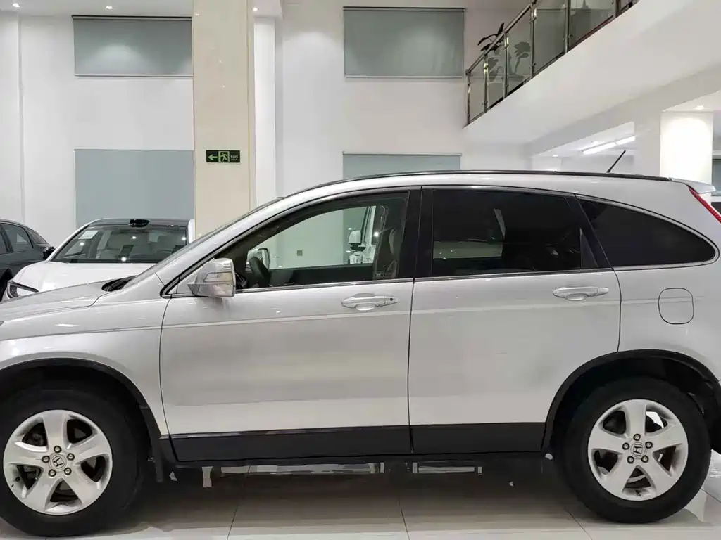 Honda CR-V — миниатюра 13