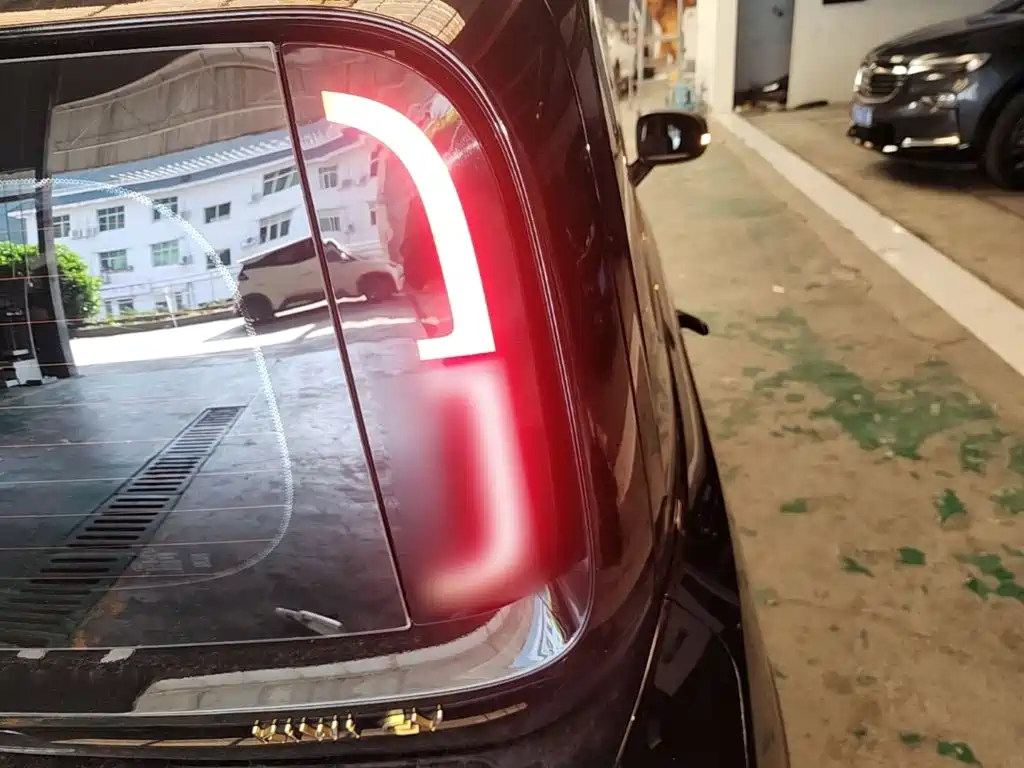 Baojun KiWi EV — миниатюра 8