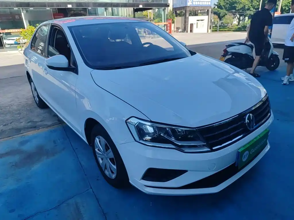 Volkswagen Jetta — миниатюра 4