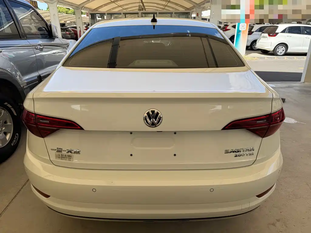 Volkswagen Sagitar — миниатюра 3