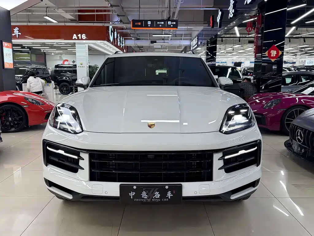 PORSCHE CAYENNE