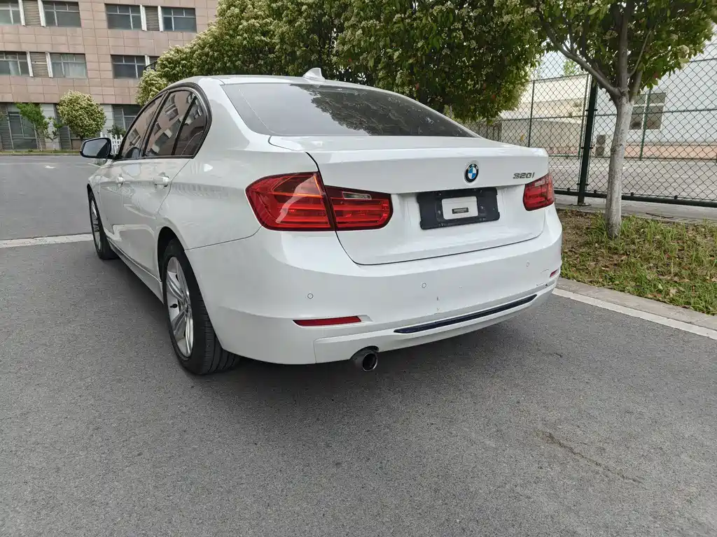 BMW 3 Series 3 2014 320i Sport