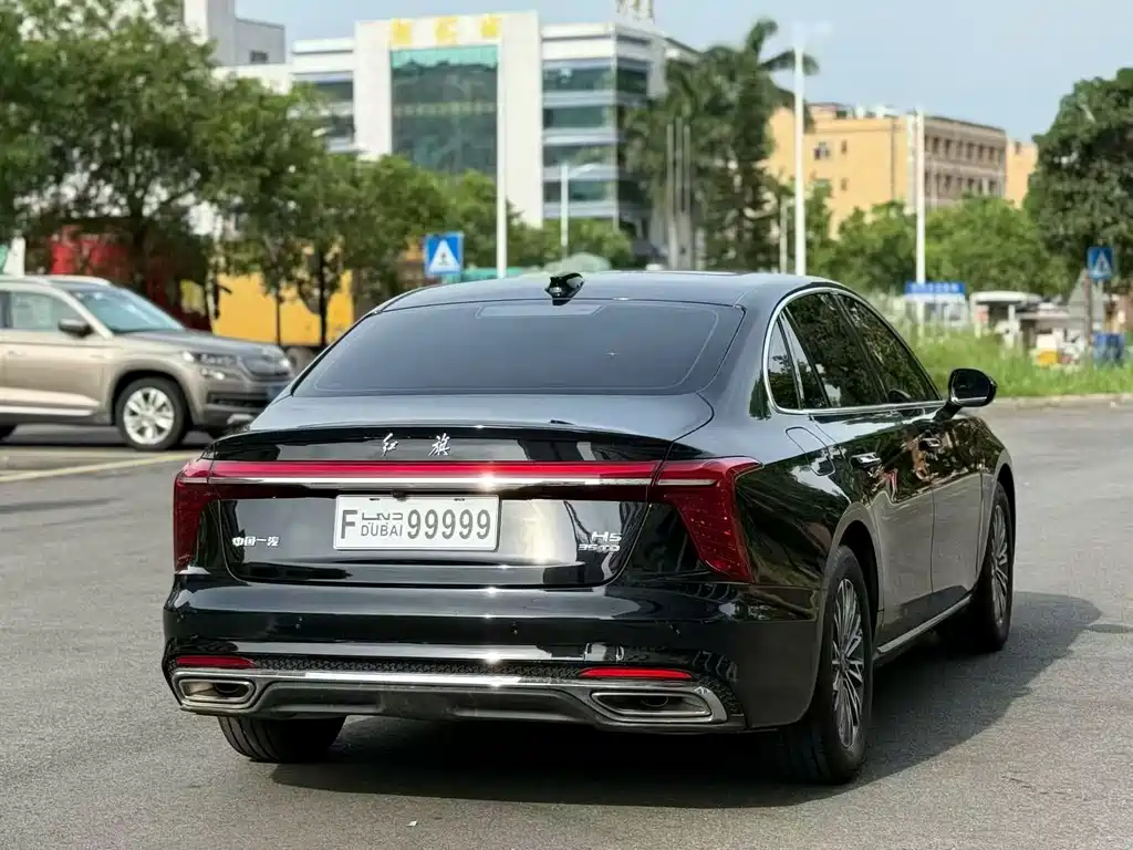 Hongqi Hongqi H5 — миниатюра 9