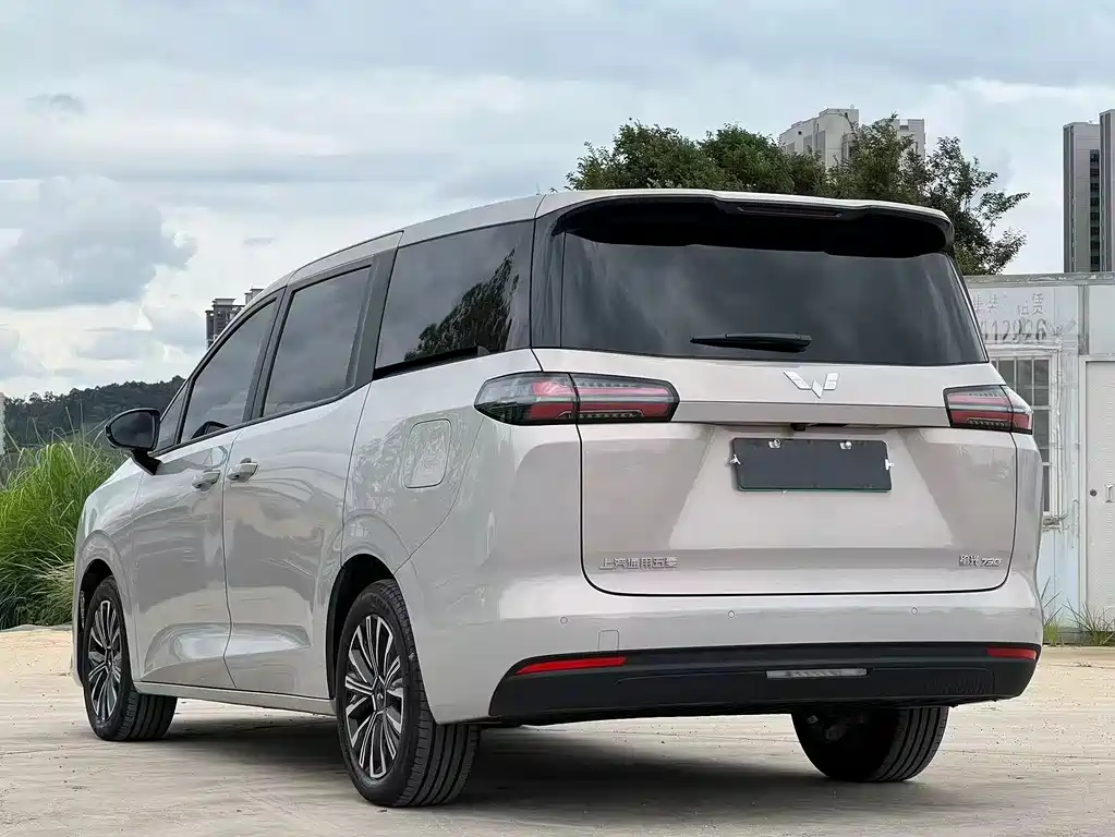 Wuling Звездный свет 730 Новая энергия — миниатюра 7
