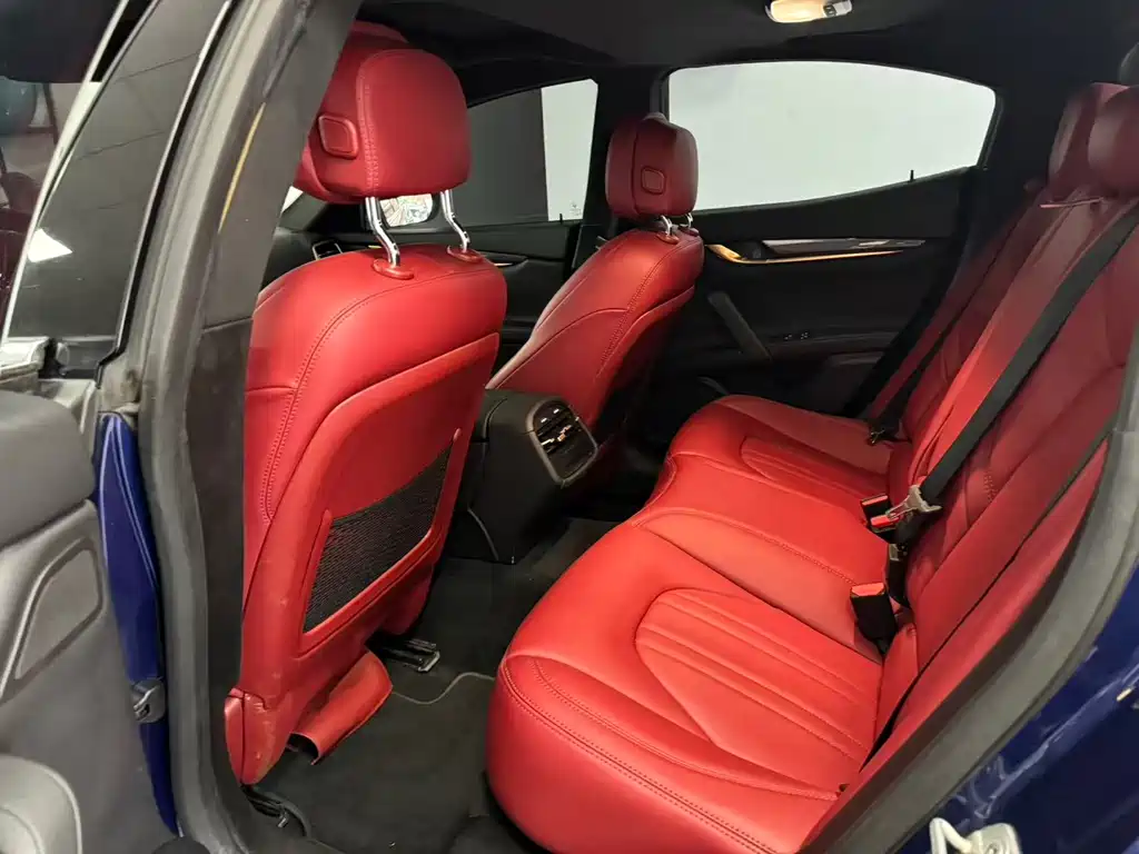 Maserati Ghibli — миниатюра 8