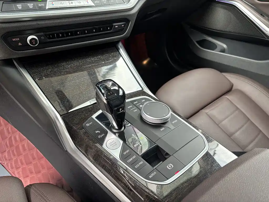 BMW 3 Series — миниатюра 18