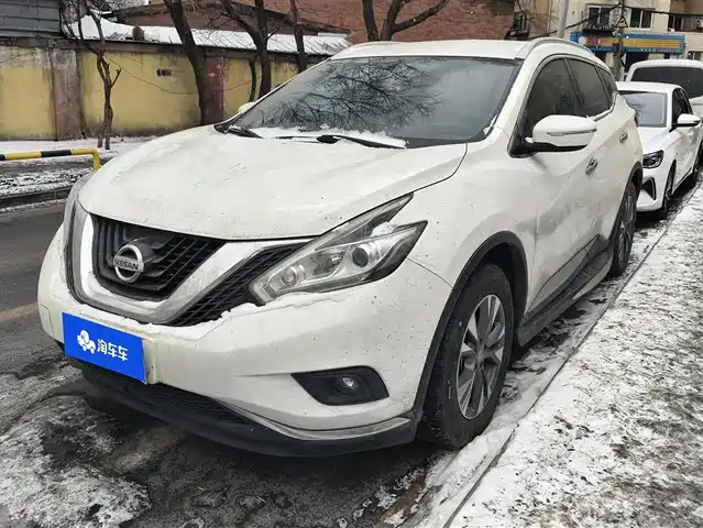 NISSAN LOULAN