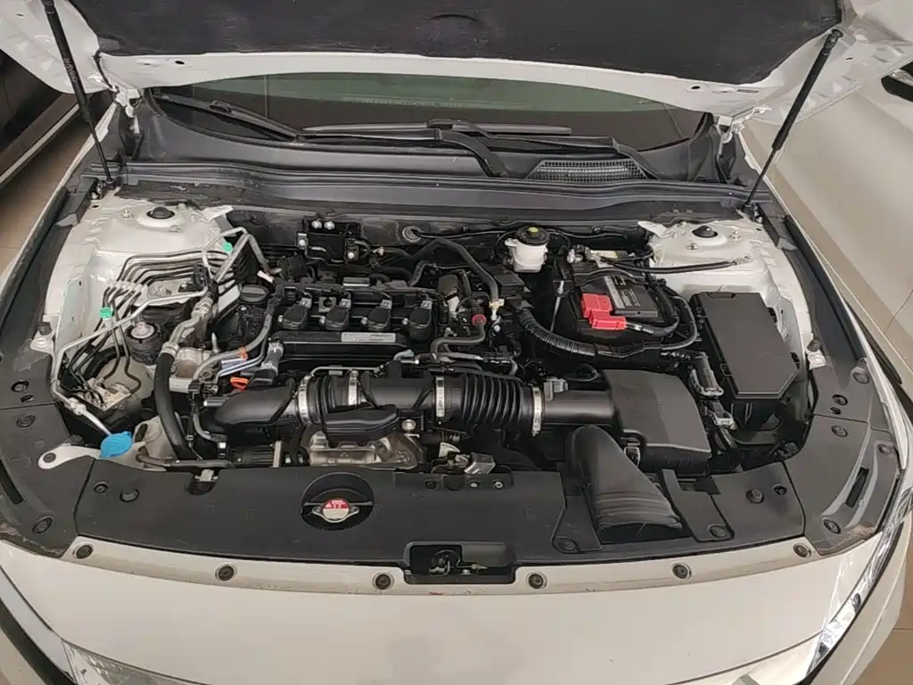 Honda Accord — миниатюра 20