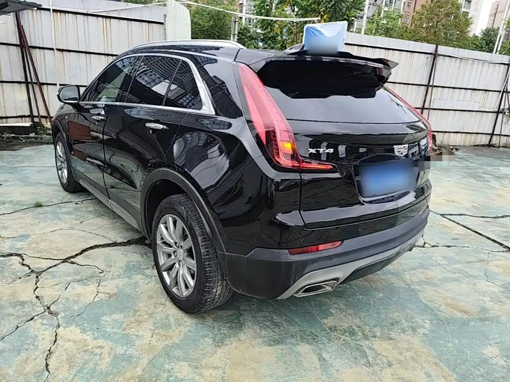 Cadillac XT4 — миниатюра 5