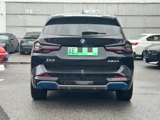 BMW iX3 2022 Lead