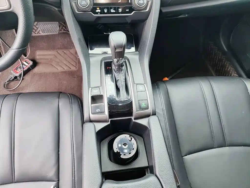 Honda Civic — миниатюра 14