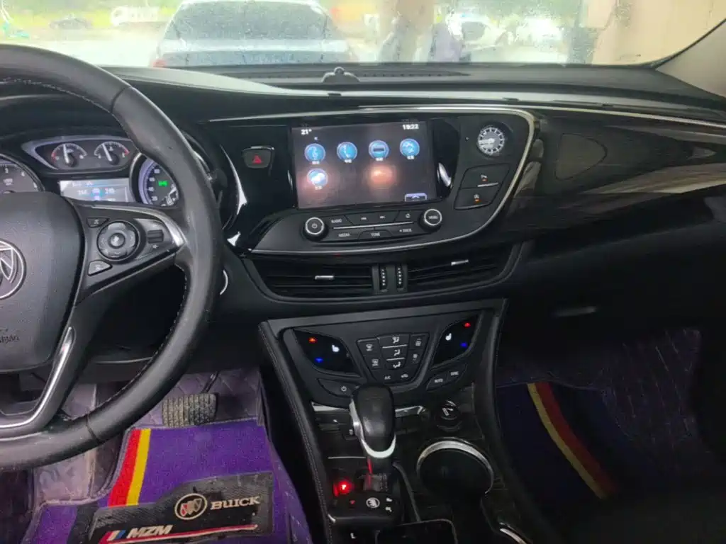 Buick Envision Plus — миниатюра 13