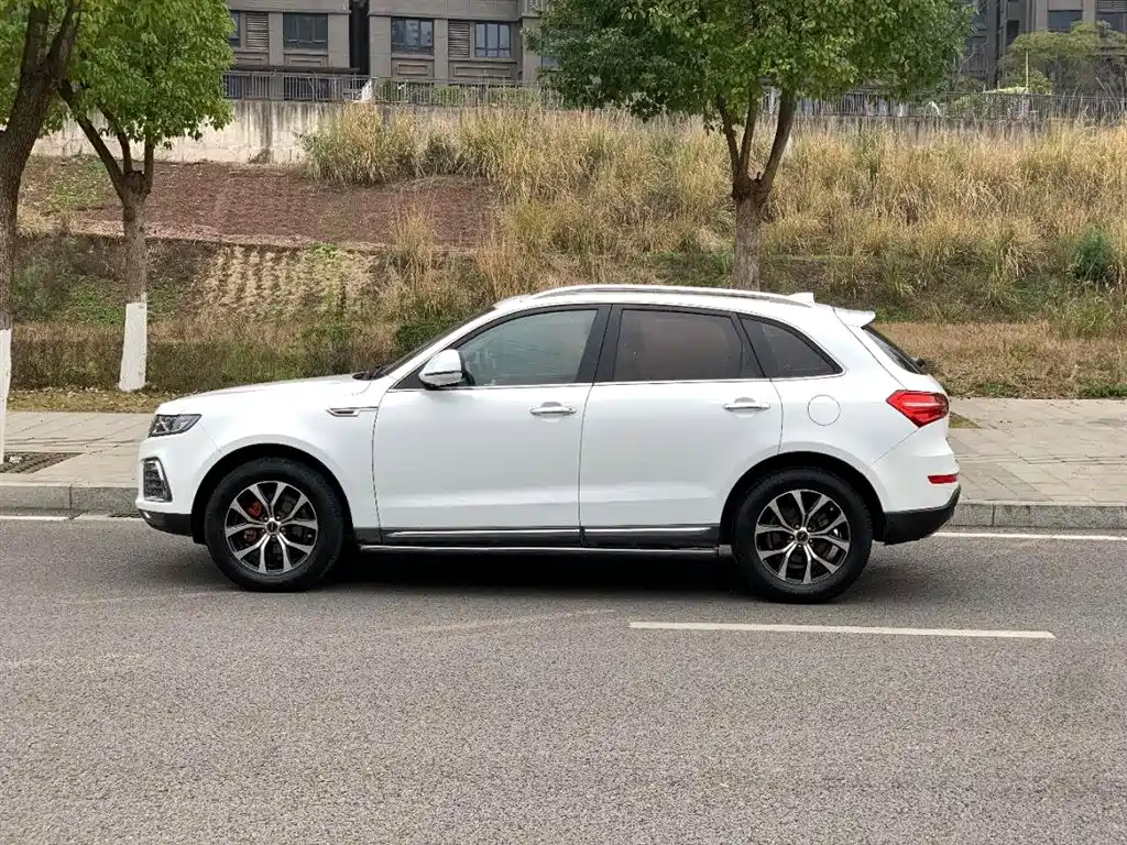 ZOTYE T600