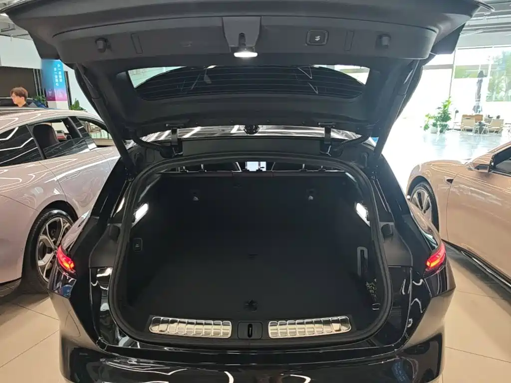NIO ET5T — миниатюра 19