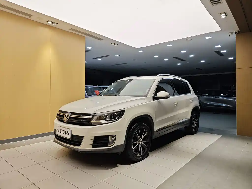 Volkswagen Tiguan 2015