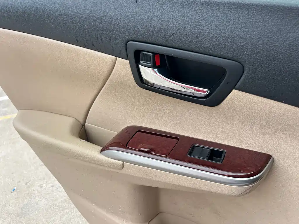 Toyota Camry 2013 2.0G Comfort