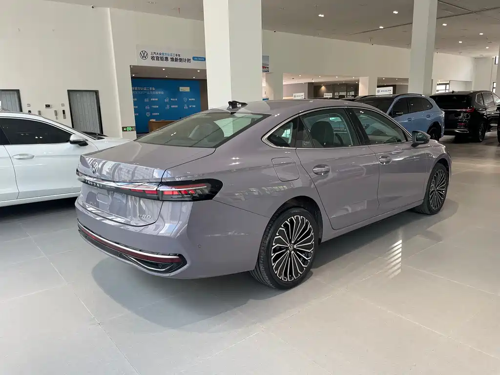Volkswagen Passat 2025 Pro 380TSI
