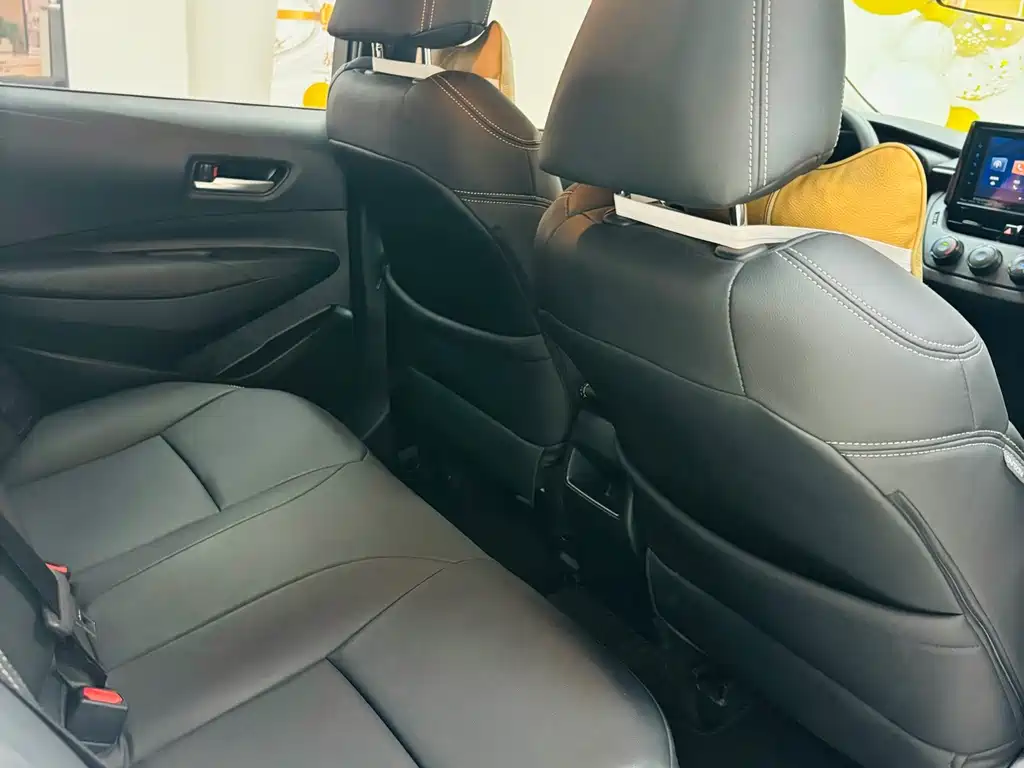 Toyota Corolla — миниатюра 11