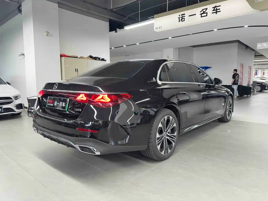 Mercedes-Benz E-Class E 2024 E 350 e L Sport