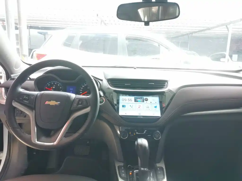 Chevrolet Malibu — миниатюра 10