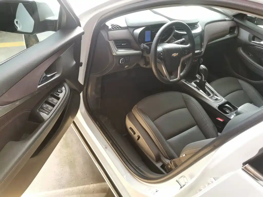 Chevrolet Malibu — миниатюра 16