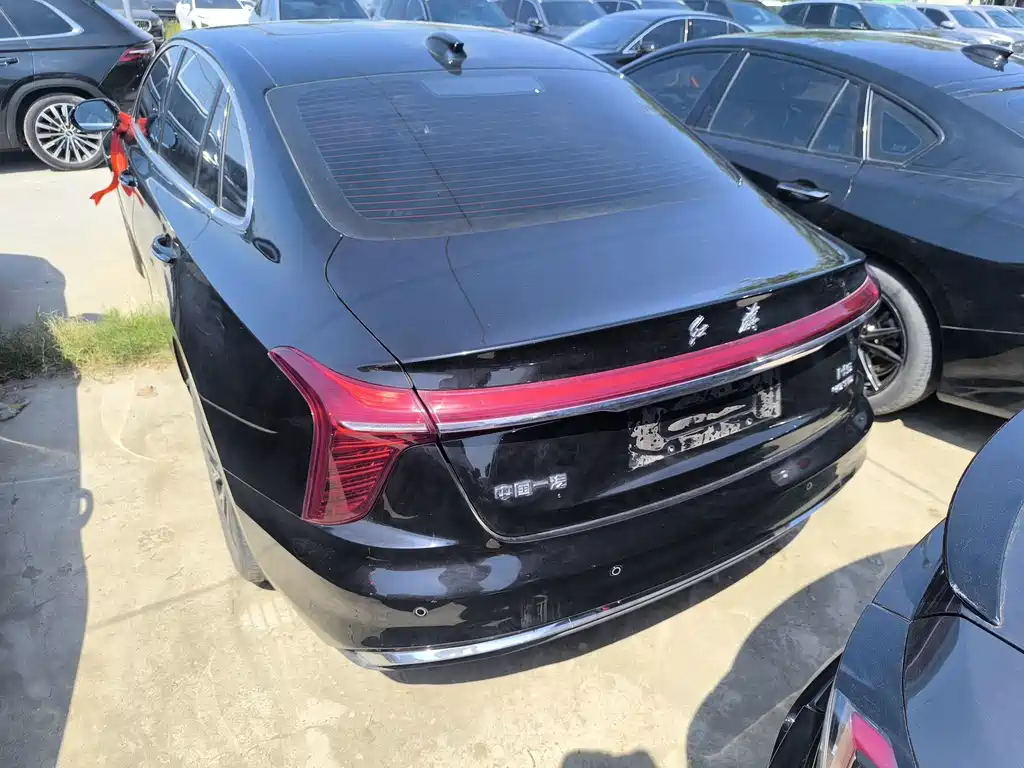 Hongqi Hongqi H5 — миниатюра 9