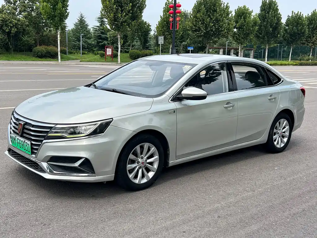 Roewe i6