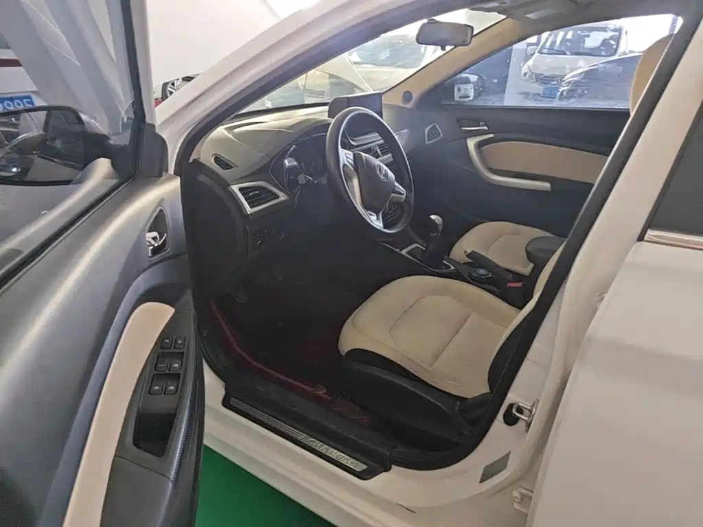 Changan V7 — миниатюра 19