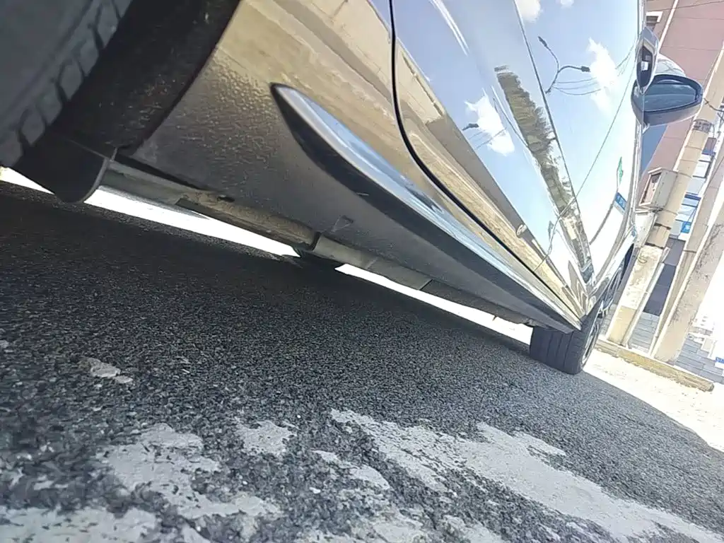 Audi A4L — миниатюра 21