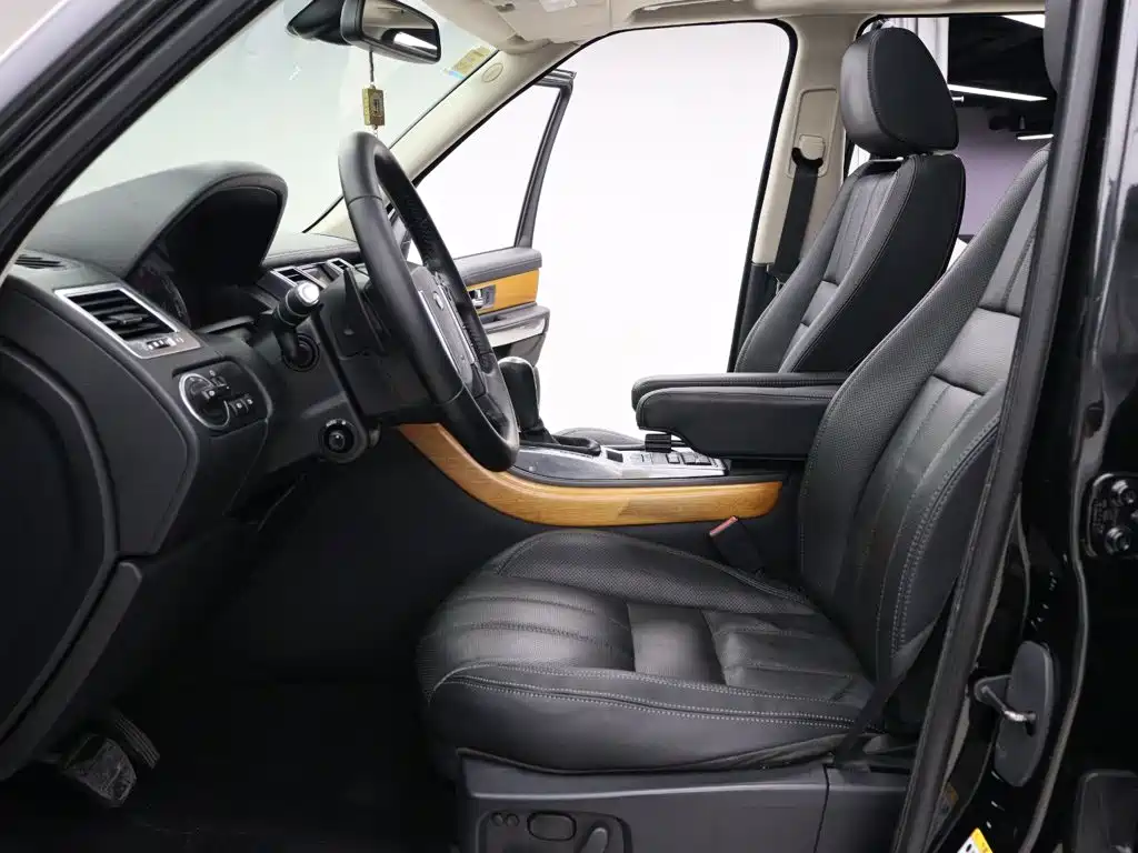 Land Rover Sport — миниатюра 2