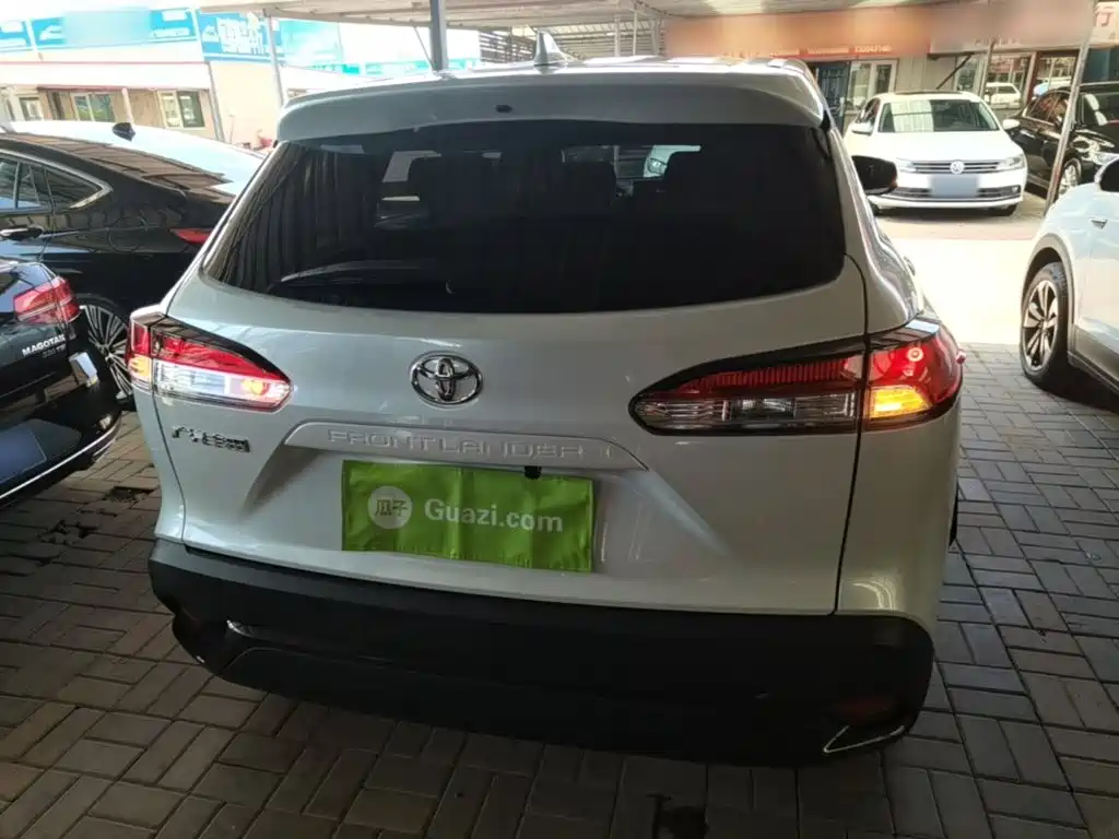 Toyota Frontlander — миниатюра 6