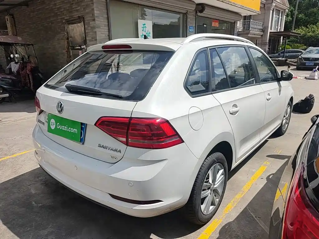 Volkswagen Santana — миниатюра 7