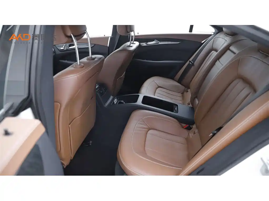 Mercedes-Benz CLS — миниатюра 7