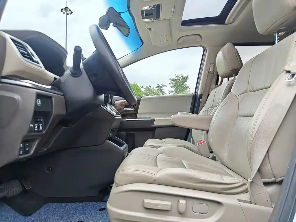 Honda Odyssey — миниатюра 13