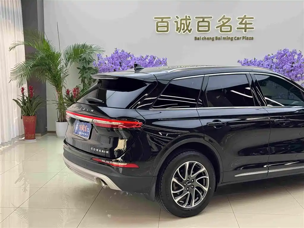 Lincoln Corsair 2022 2.0T Premium