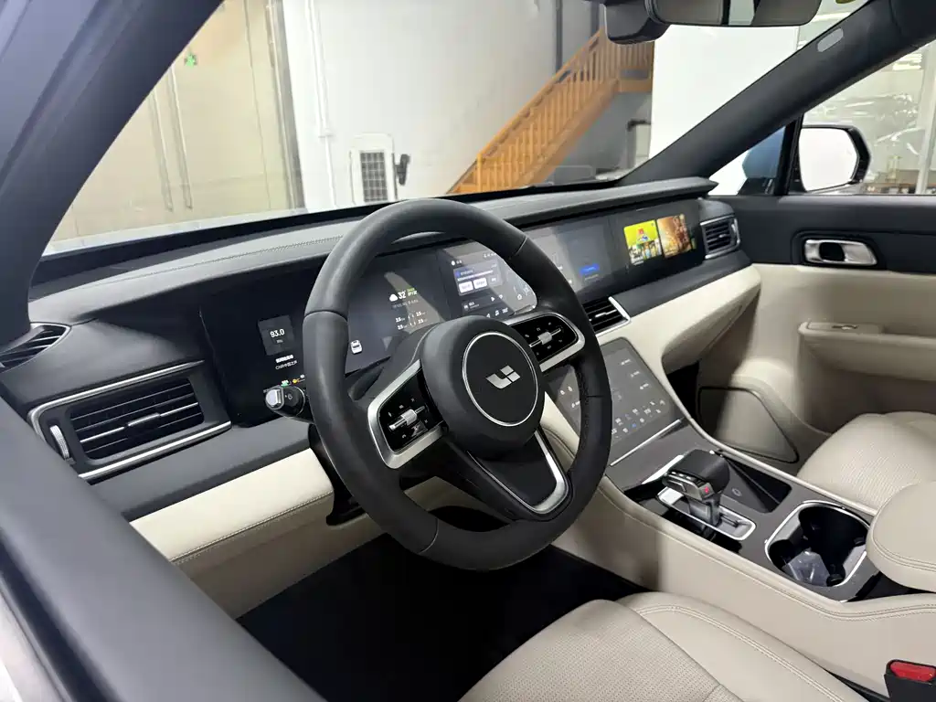 Li Auto ONE 2021 6 мест