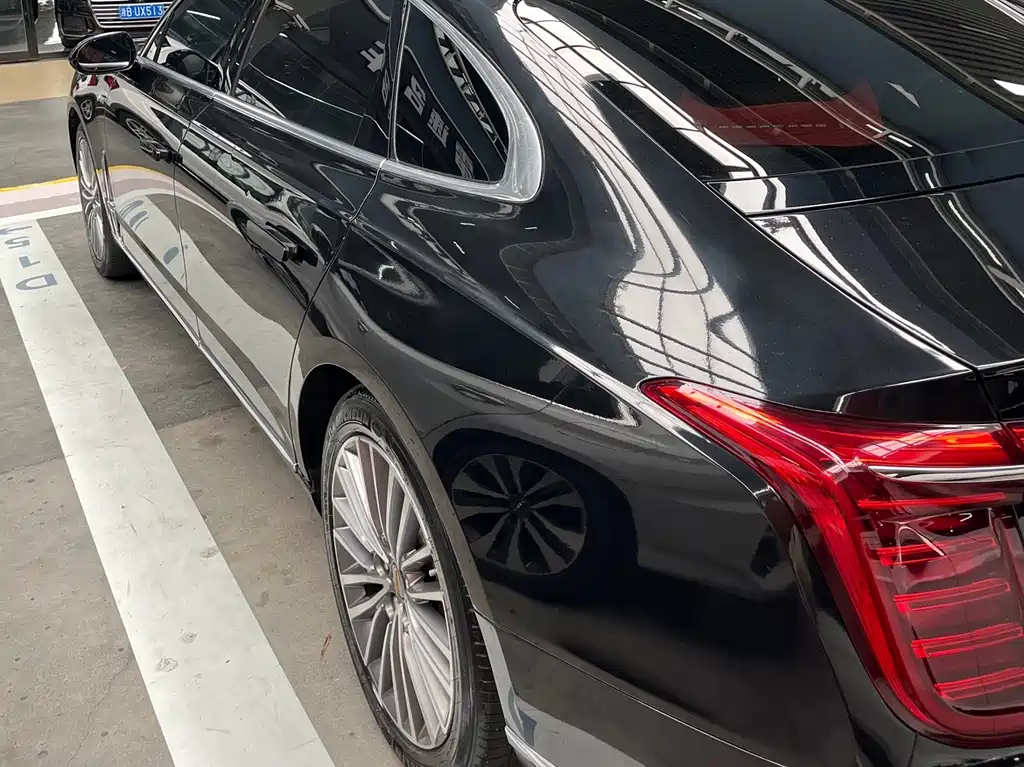 Hongqi Hongqi H9 — миниатюра 5