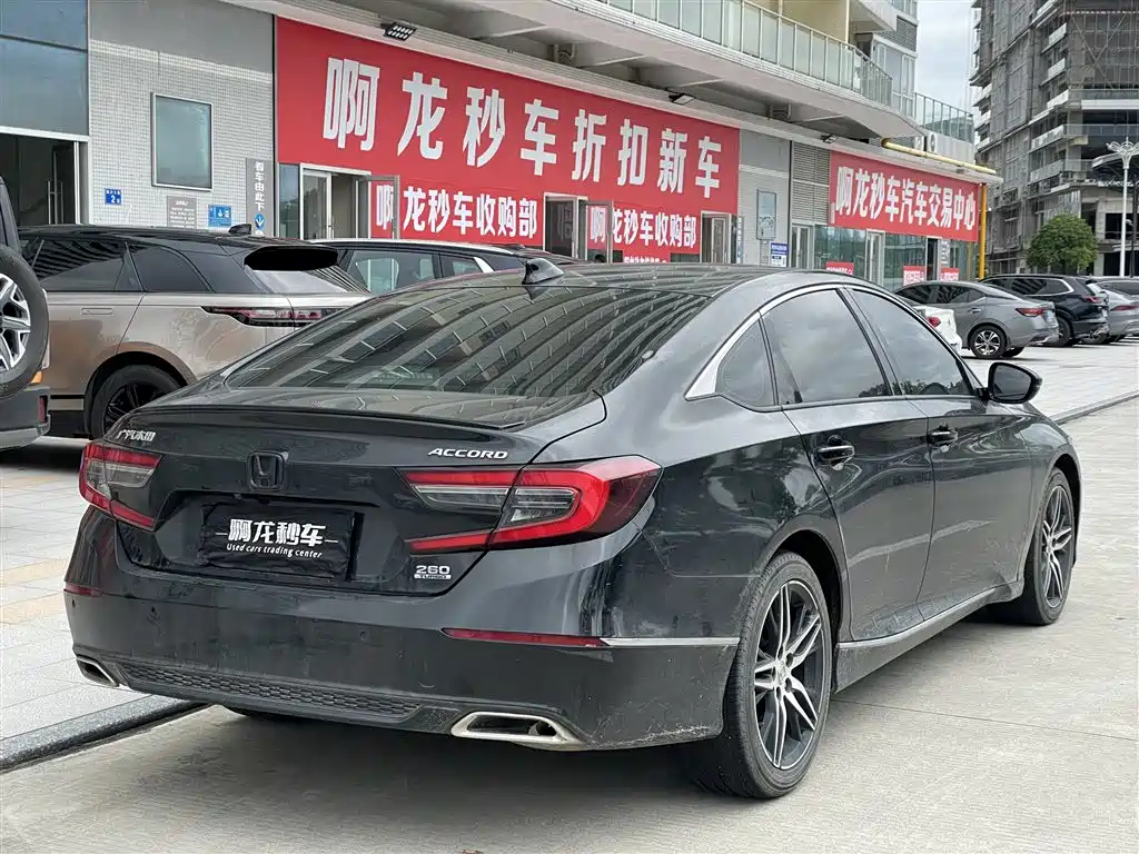 Honda Accord — миниатюра 7