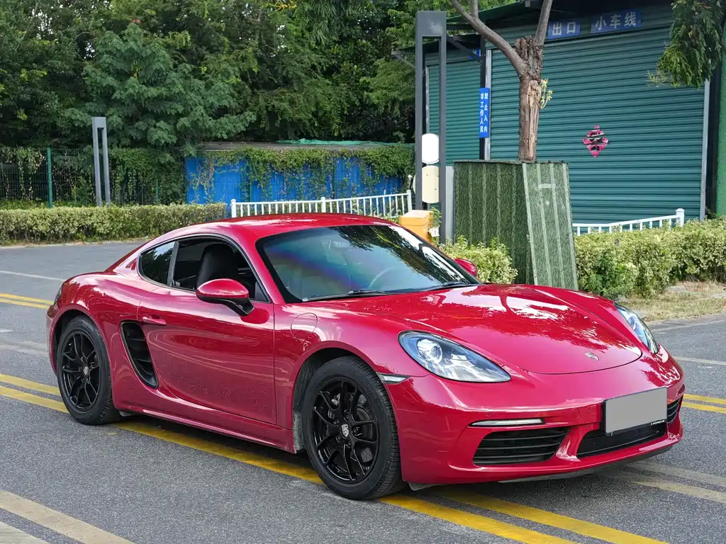 PORSCHE 718