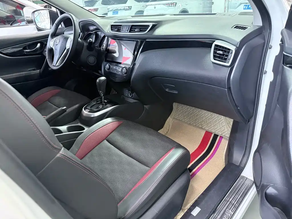 Nissan Qashqai — миниатюра 20