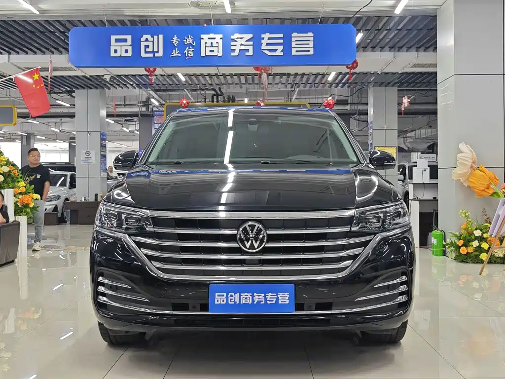 Volkswagen Viloran 2023 380TSI Luxury