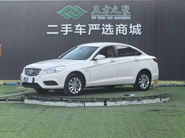 2017 BAIC EU5