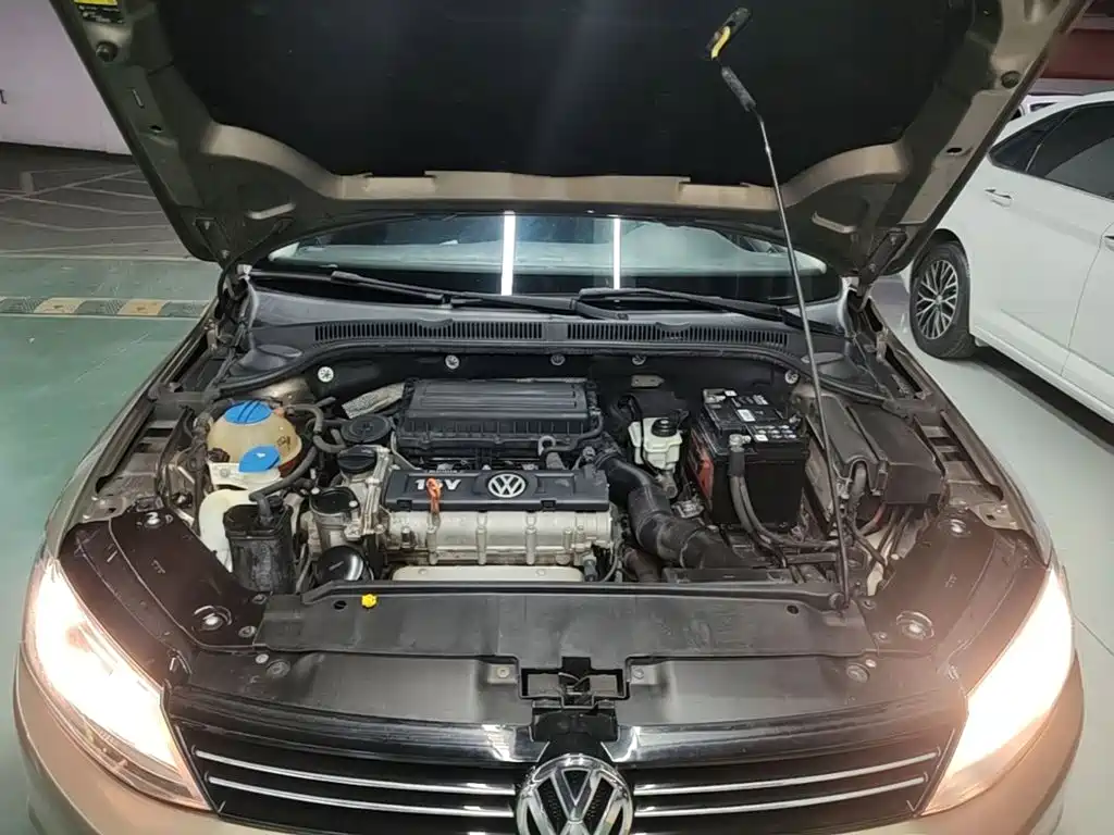 Volkswagen Sagitar — миниатюра 20