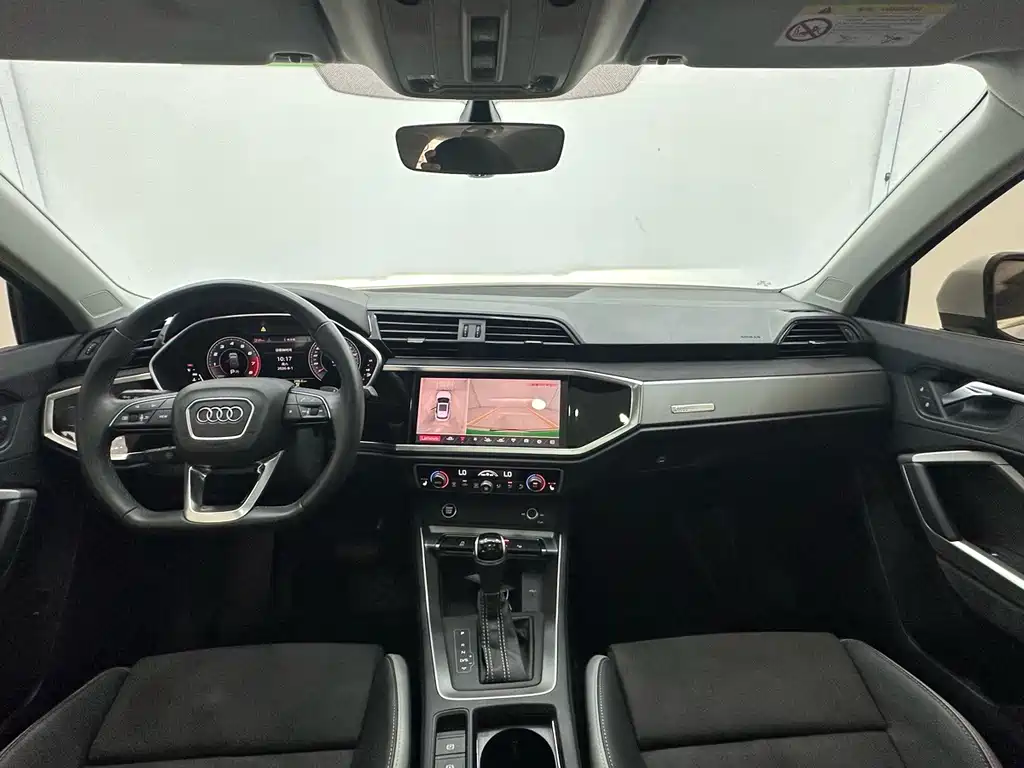 Audi Q3 — миниатюра 12