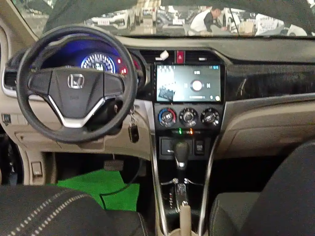 Honda Crider — миниатюра 10